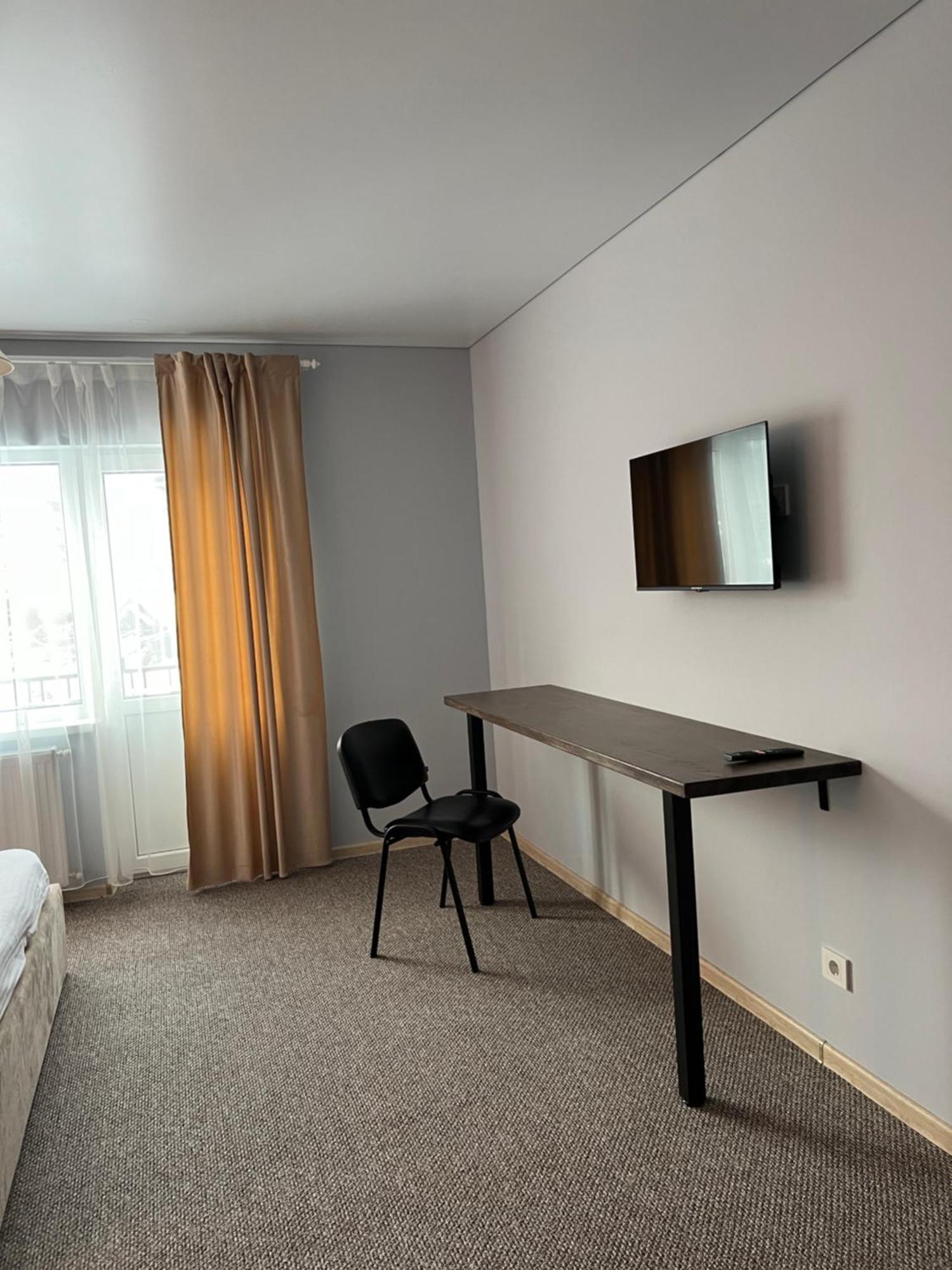 Imperial Hotel บูโคเวล ภายนอก รูปภาพ
